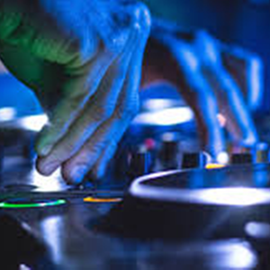 日本小视频在线
